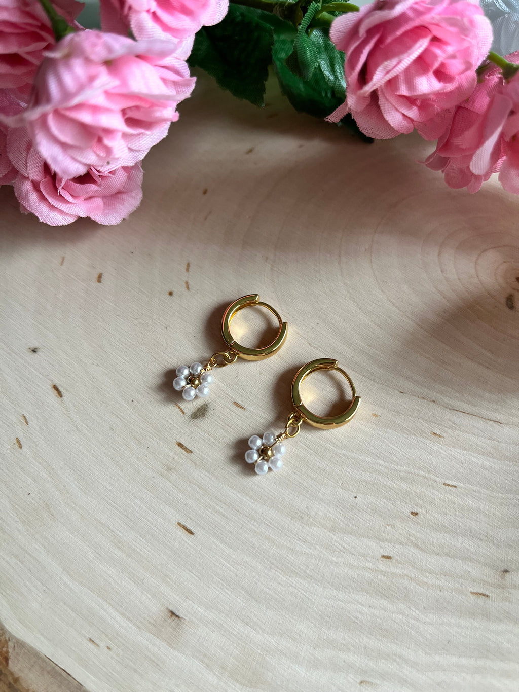 Gold Floral Huggies
